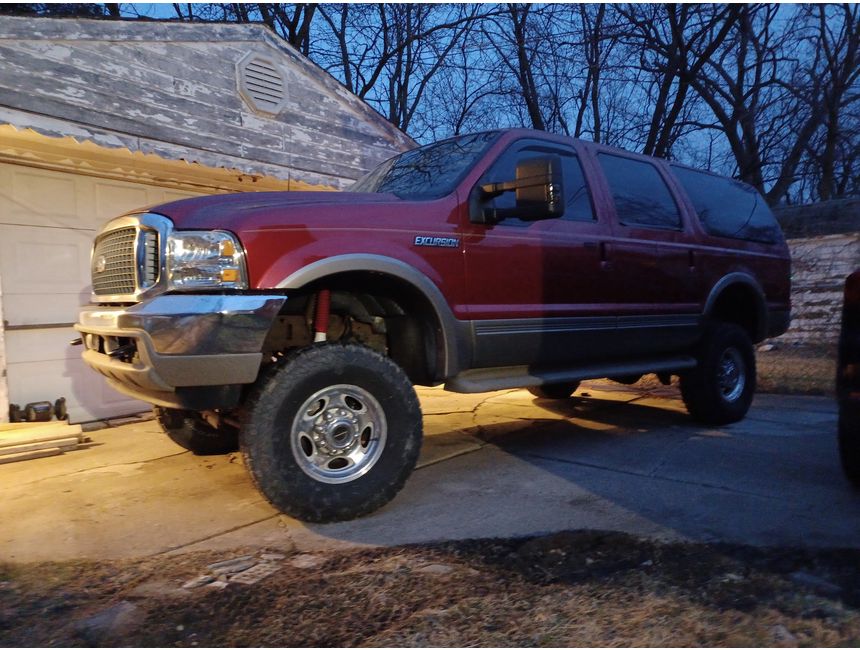 Ciry Crawler Detroit - 4 Inch lift, many restoration repairs. Owned by full-time master tech, new to off road...